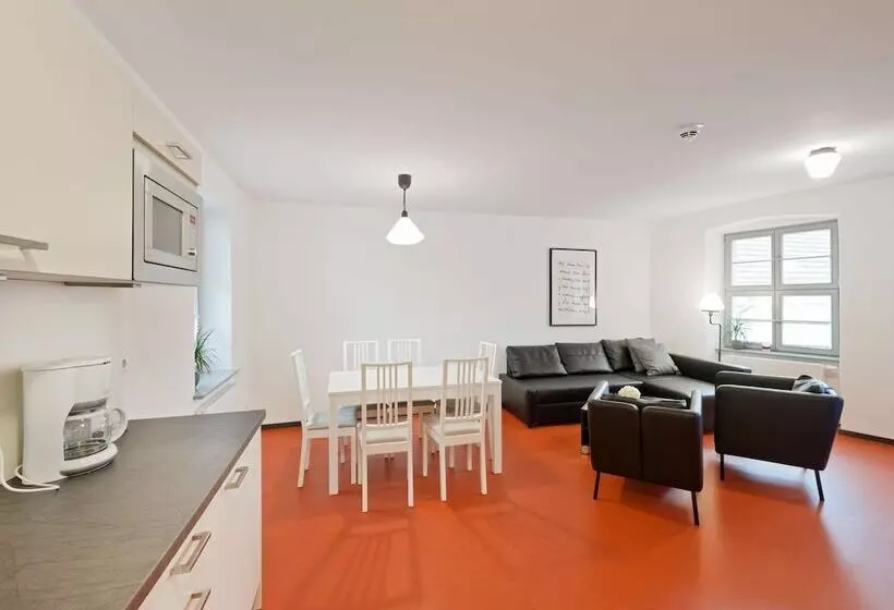 هتل Restaurant Remise