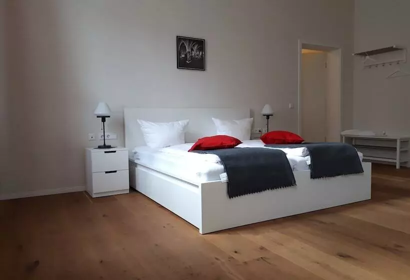 هتل Restaurant Remise