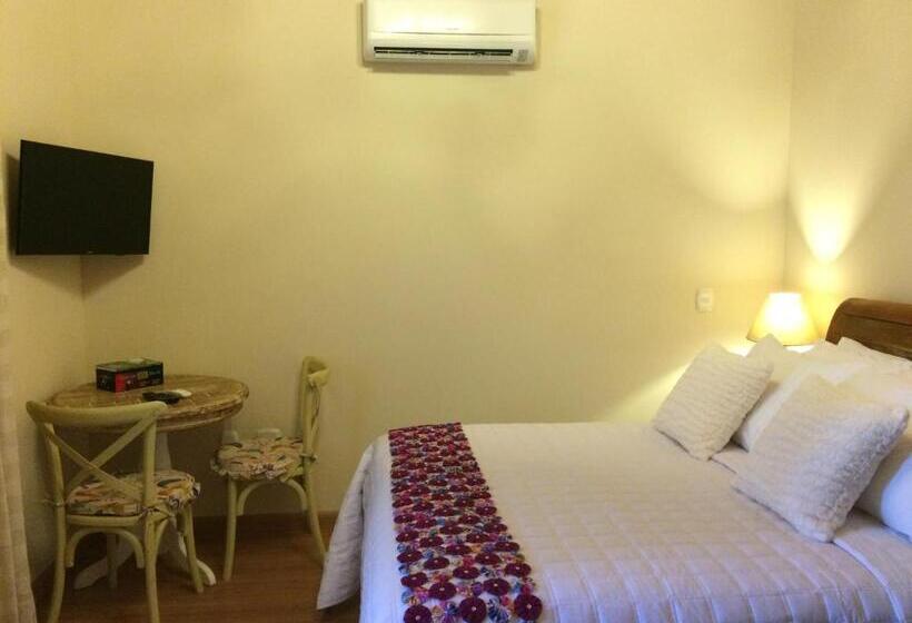 هتل Eco Pousada Quaresmeiras