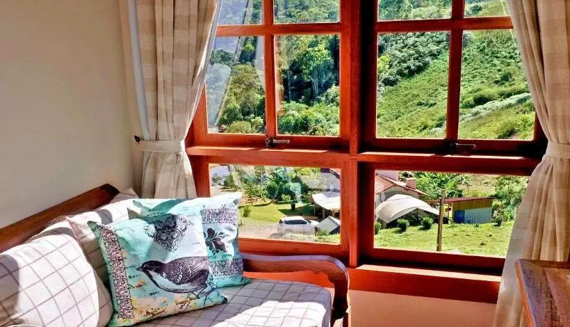ホテル Eco Pousada Quaresmeiras