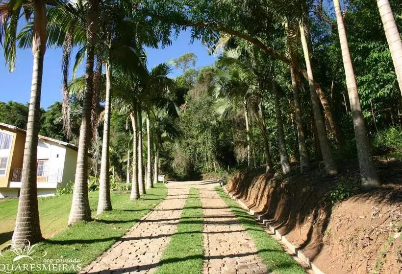 ホテル Eco Pousada Quaresmeiras