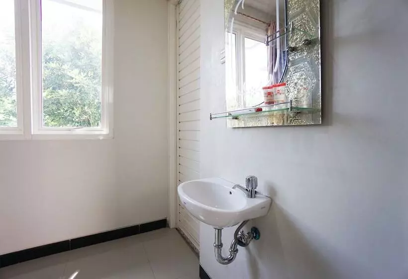 هتل Oyo 1290 Felizcha House