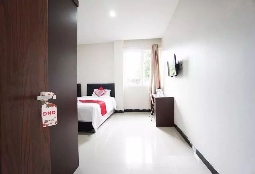 هتل Oyo 1290 Felizcha House