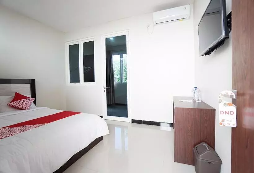 هتل Oyo 1290 Felizcha House