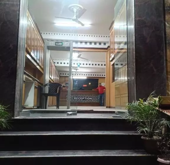 هتل Le Mount Plaza Delhi Igi Airport