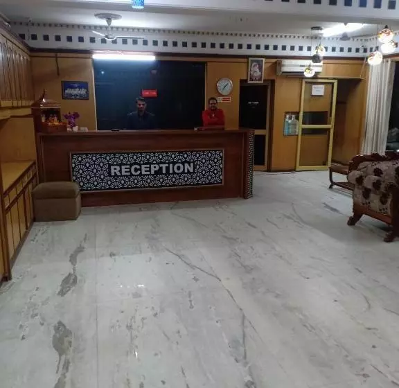 هتل Le Mount Plaza Delhi Igi Airport