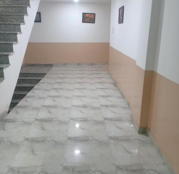 בית מלון כפרי Le Mount Plaza Delhi Igi Airport