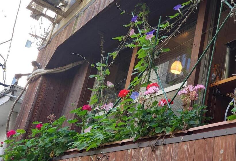 مبيت وإفطار Gardenroom Bnb Yumyum