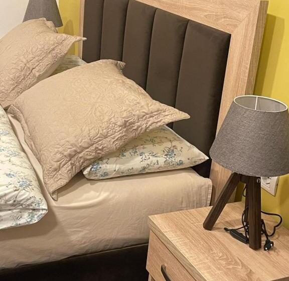 住宿加早餐 Ora Apartament