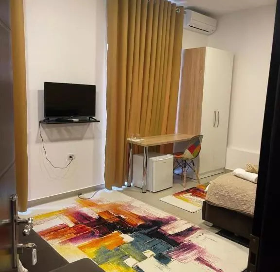 ベッドアンドブレックファースト Ora Apartament