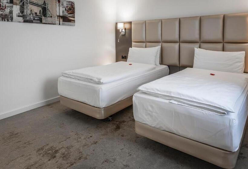 هتل Charm Boutique