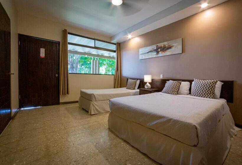 Отель Diriá Santa Cruz