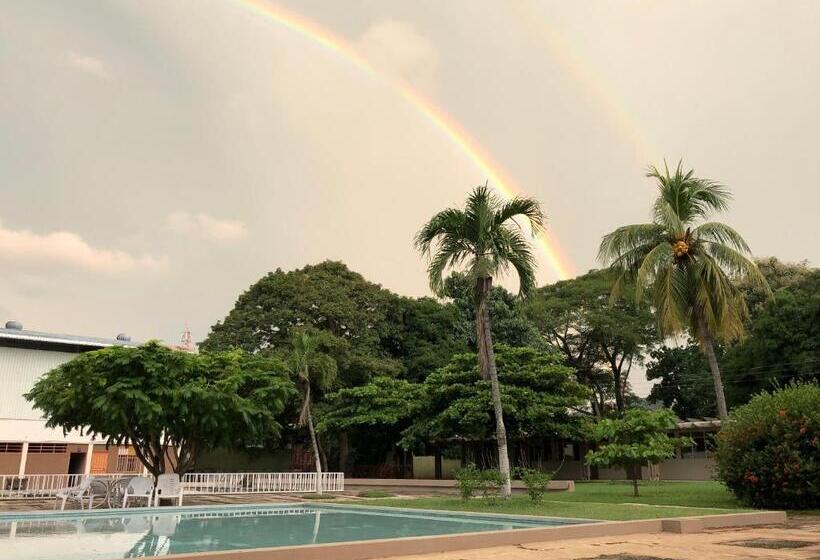 Отель Diriá Santa Cruz