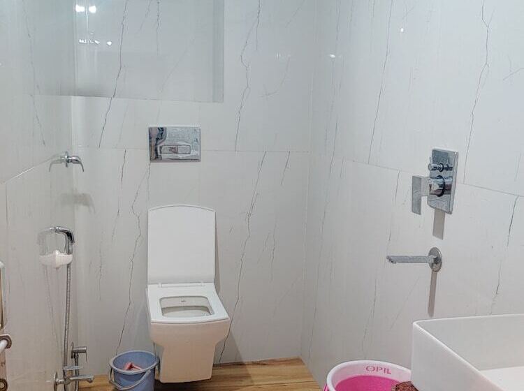 호텔 Krishan Kanhiya