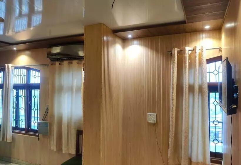 Hotelli Krishan Kanhiya