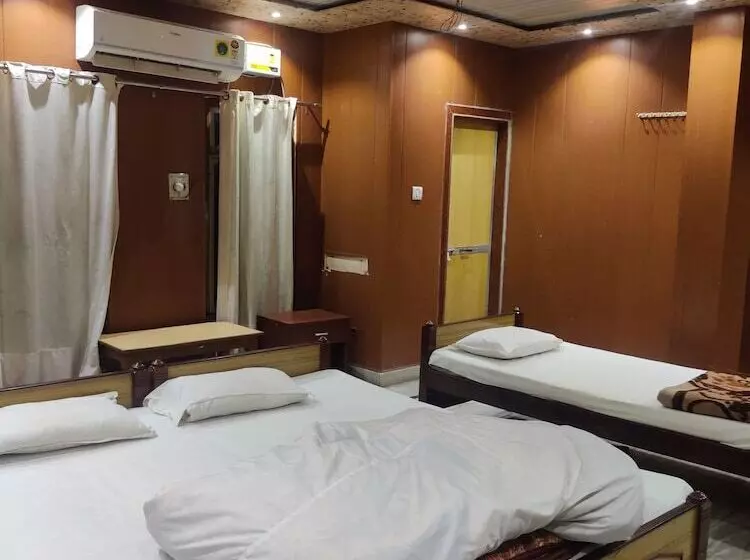 Hotelli Krishan Kanhiya