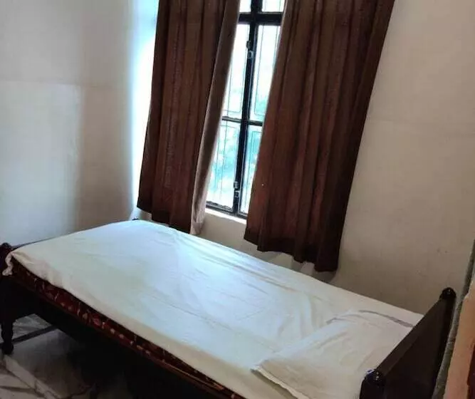 Hotelli Krishan Kanhiya