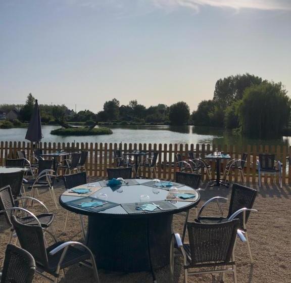 호텔 Le Domaine De La Carperie