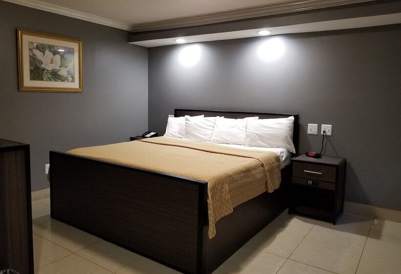 فندق Lone Star Inn By Fairbridge