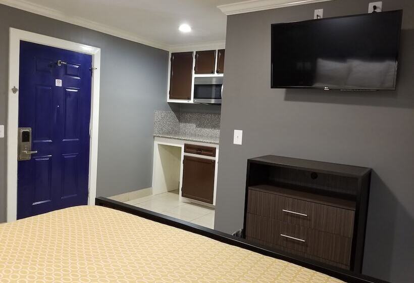 فندق Lone Star Inn By Fairbridge