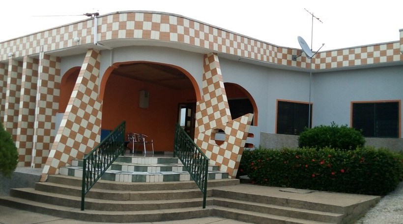 펜션 Maybeth Guest House