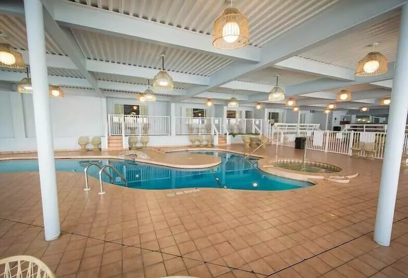 Bonnie Castle Resort & Marina