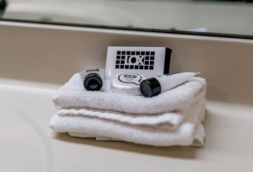 Bonnie Castle Resort & Marina