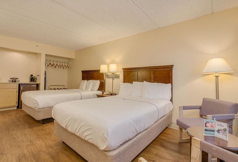 Bonnie Castle Resort & Marina