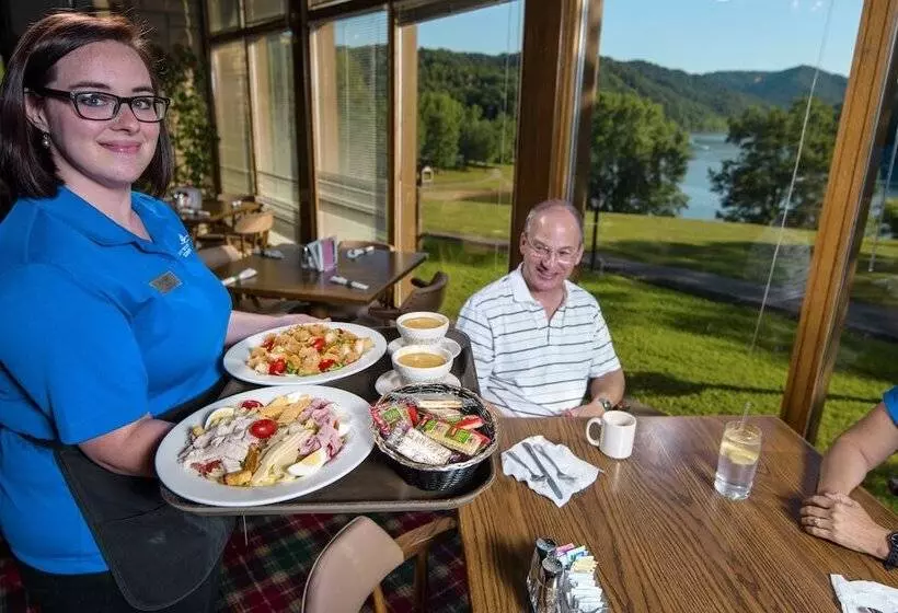 Buckhorn Lake State Resort Park