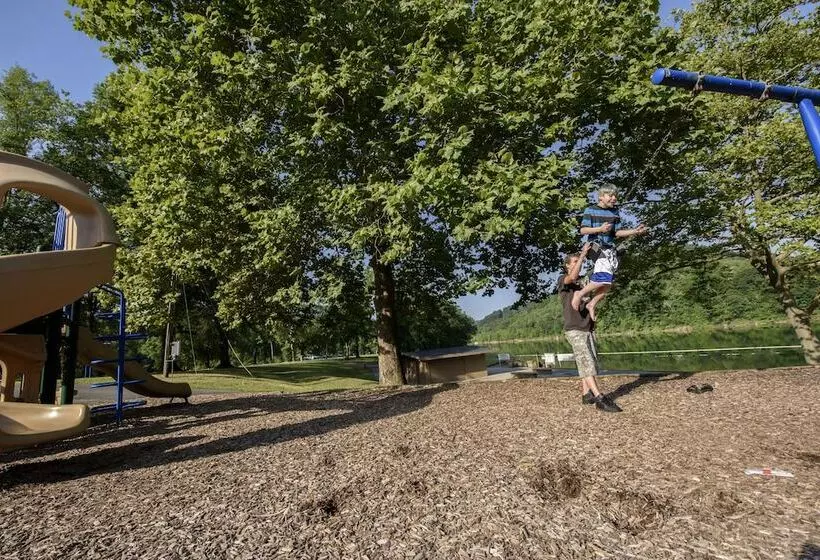 Buckhorn Lake State Resort Park