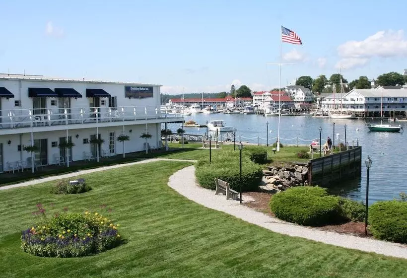 ホテル Boothbay Harbor Inn