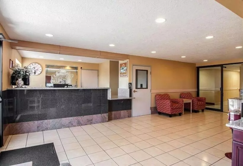 فندق Bridgeway Inn & Suites