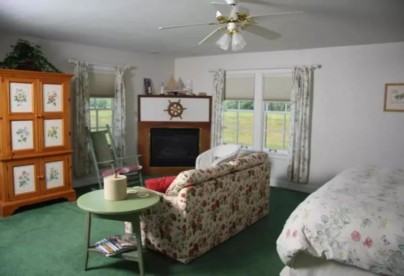 ホテル Brightwood Inn