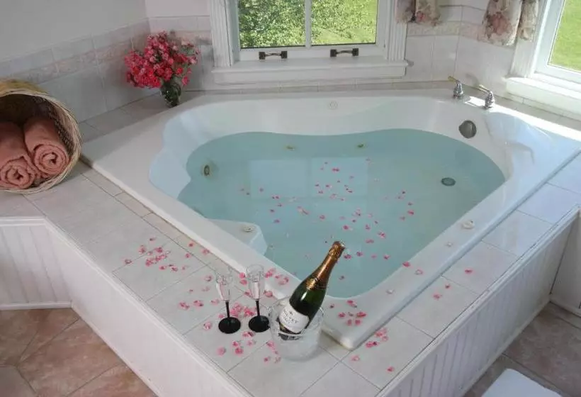 ホテル Brightwood Inn