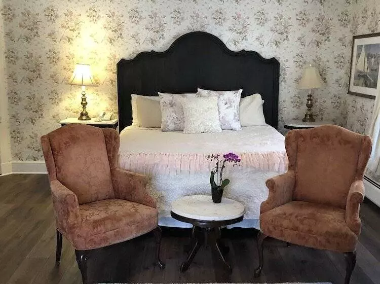 هتل Brook Farm Inn