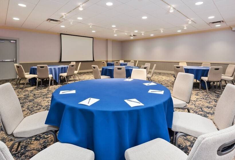 Otel Crowne Plaza Syracuse, An Ihg