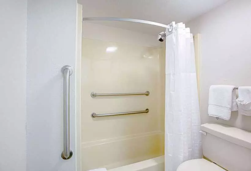 فندق Quality Inn & Suites Live Oak I10 Exit 283