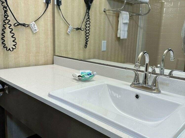 فندق Surestay Plus By Best Western Enterprise