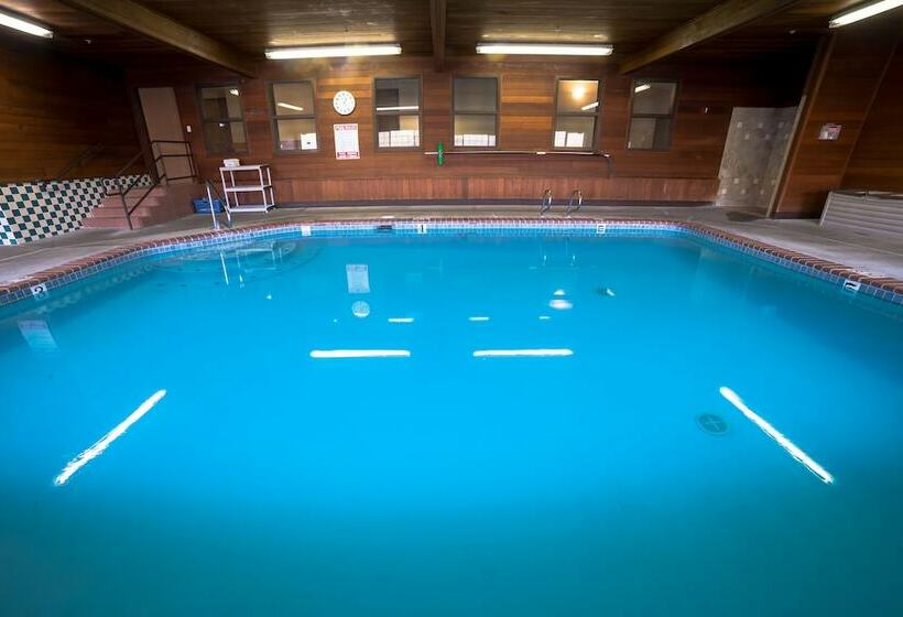 فندق Surestay Plus By Best Western Enterprise