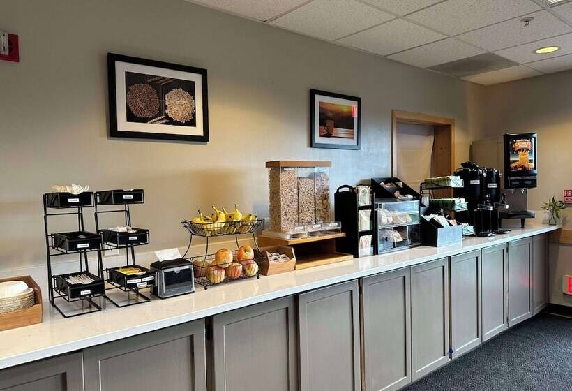 فندق Surestay Plus By Best Western Enterprise