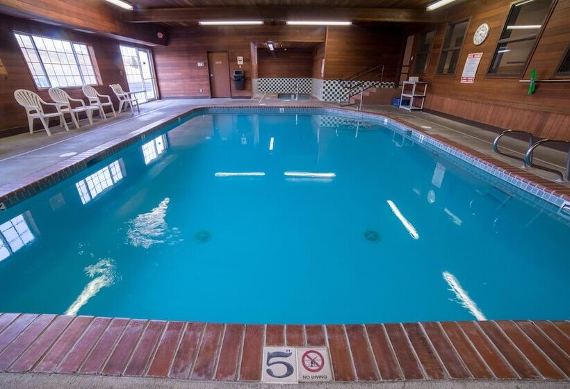 فندق Surestay Plus By Best Western Enterprise