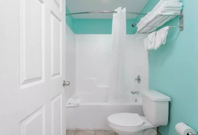 모텔 Bikini Beach Resort