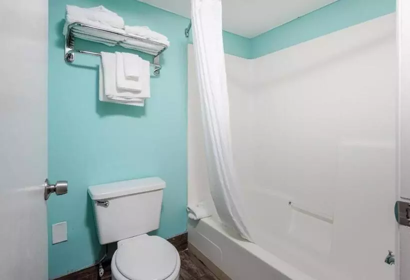 모텔 Bikini Beach Resort