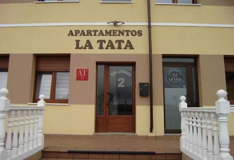 Apartamentos La Tata