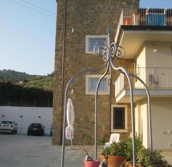 Bed and Breakfast Le Torri Del Cilento