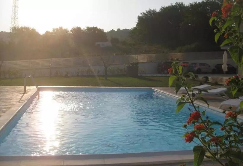 Aamiaismajoitus (B&B) Le Torri Del Cilento