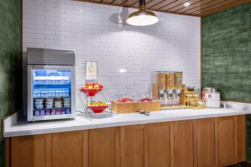 Hotelli Fairfield Inn & Suites By Marriott Queensbury Glens Falls/lake George