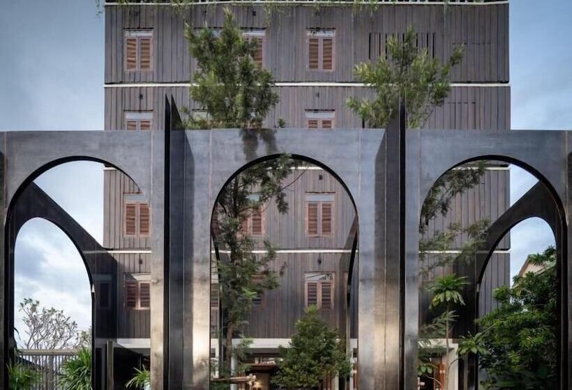 Hotel Gahn   Sha Plus