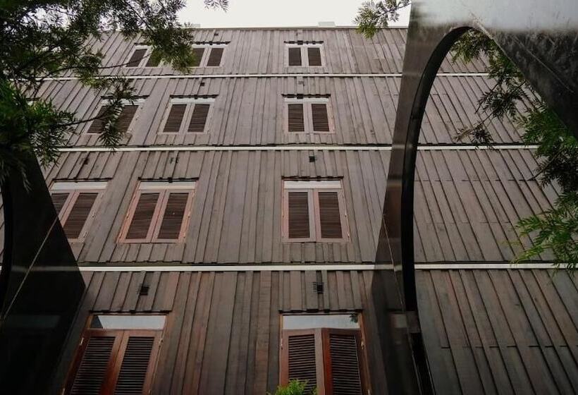 Hotel Gahn   Sha Plus