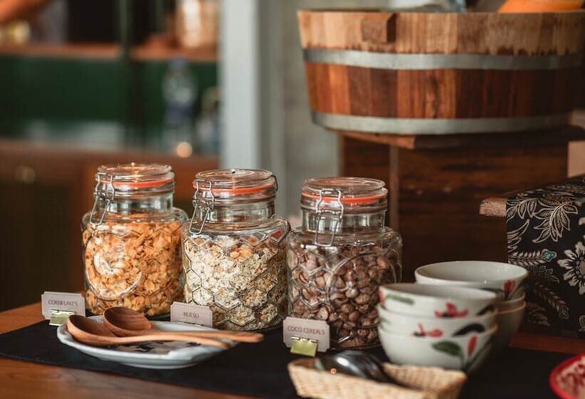 Hotel Gahn   Sha Plus